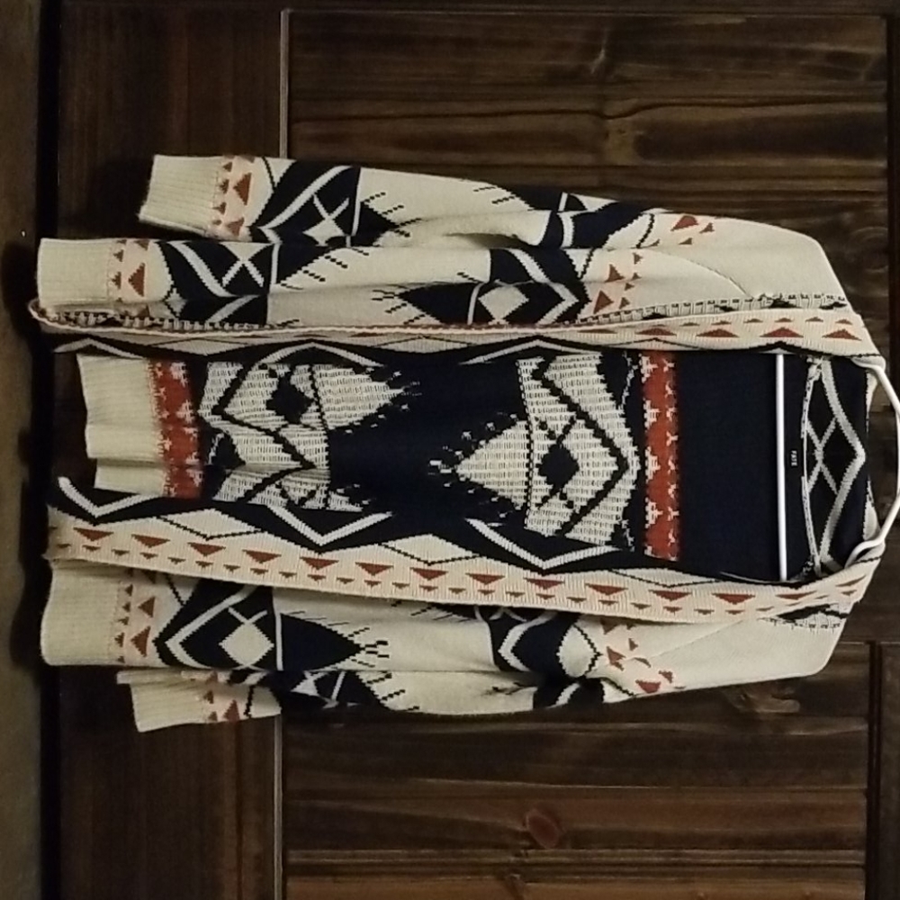 *HOST PICK!* {Aztec Cardigan Sweater}